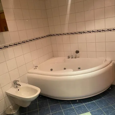 Large Single-family For Rent World Cup 2025 Feriehus *